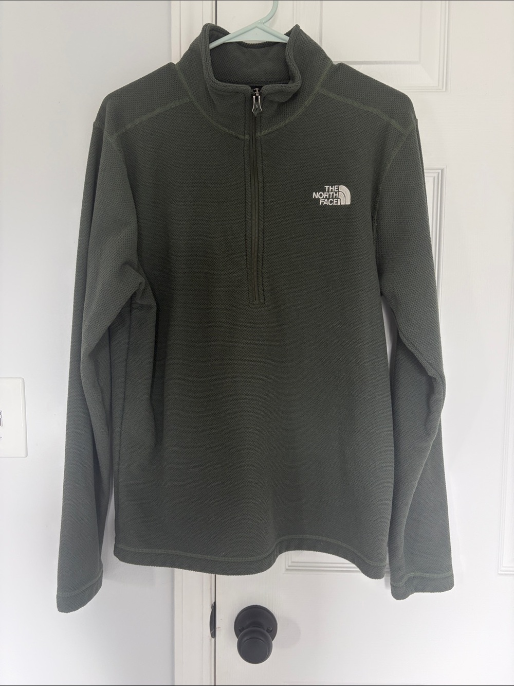 The North Face Men’s Olive Green Quarter-Zip Fleece Pullover